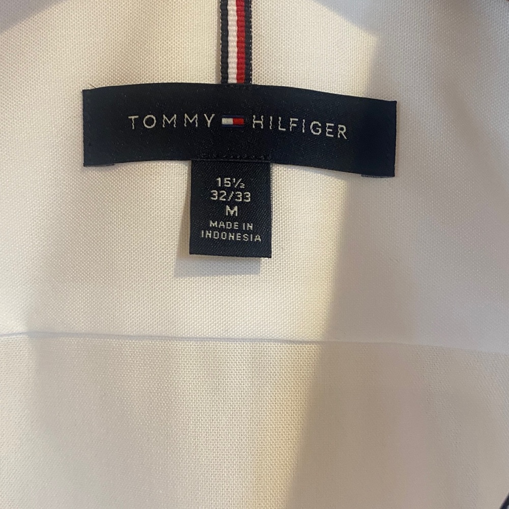 Tommy Hilfiger Men's White Dress Shirt 15.5x32/33 M - Picture 4 of 10